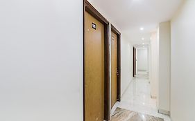 Super Hotel O La Casa Residency